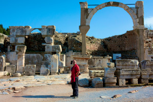 Der Pollio Brunnen in Ephesos