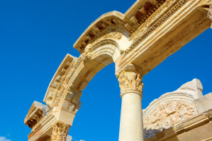 Der Hadrian Tempel von Ephesos
