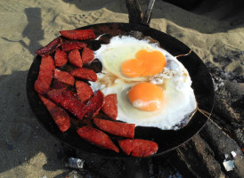 Türkisches Frühstück am Strand